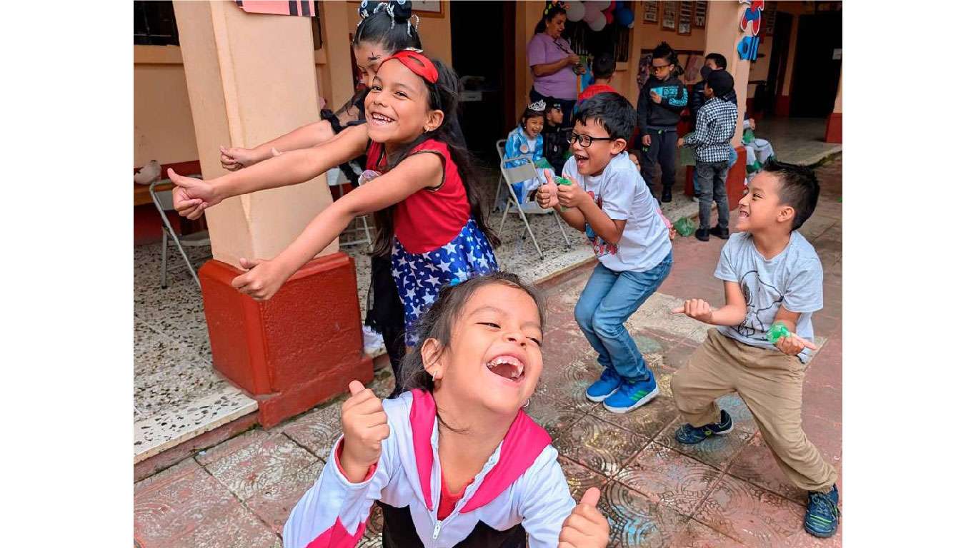 Cedin-programa-ayuda-fundit-child-niños-tejar-07